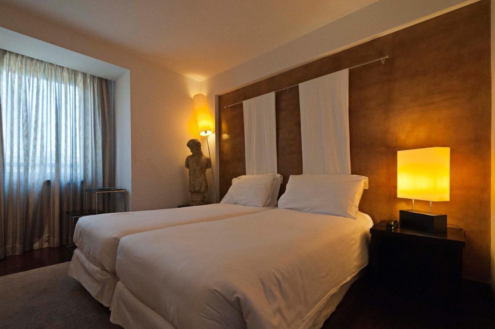 Porto Trindade Hotel Exterior photo